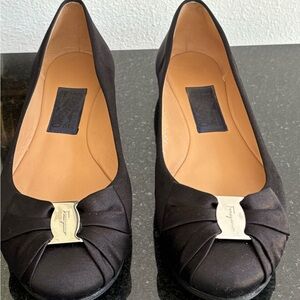 Ferragamo Lina Leather Flat! women’s 10!